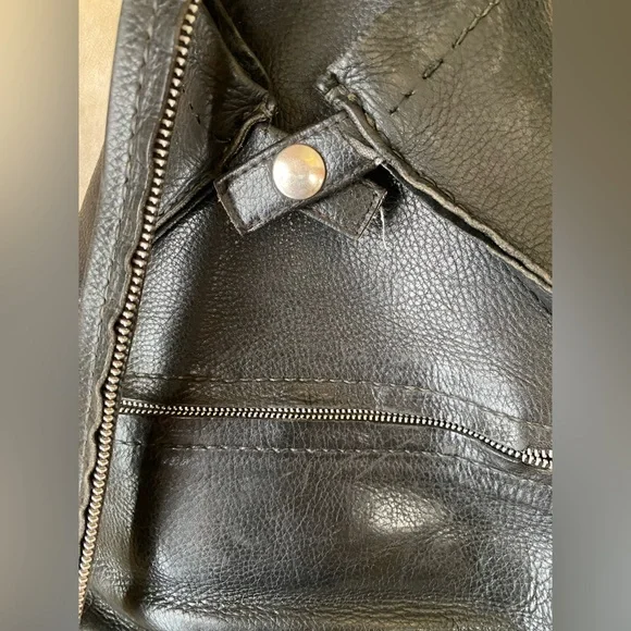 Henry Beguelin Buttery Black Leather Backpack Vintage Zipper Strap Unique Rare - Picture 6 of 9